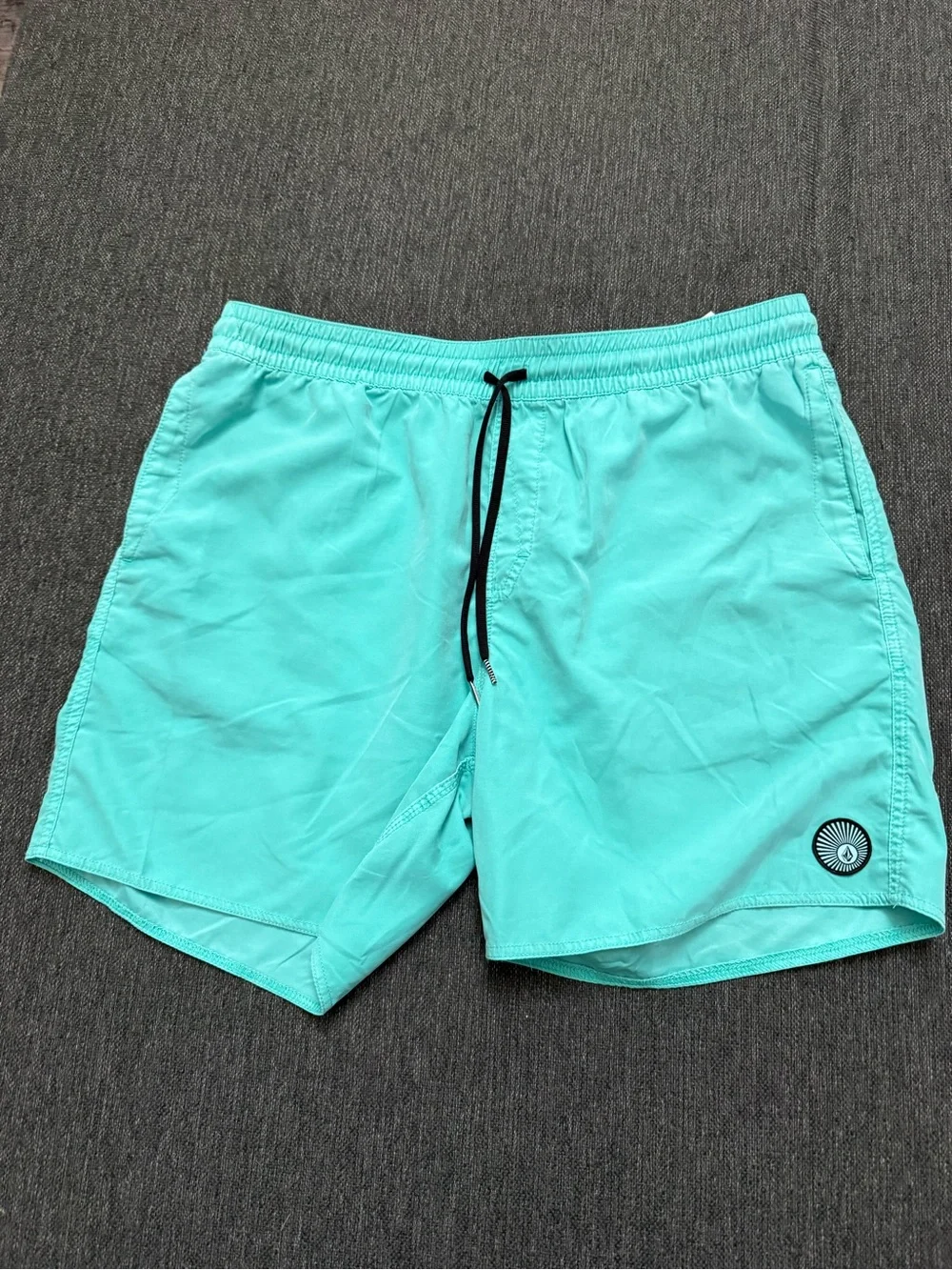Volcom Men's teal/aqua  Swim Shorts with Black Drawstring size XXL